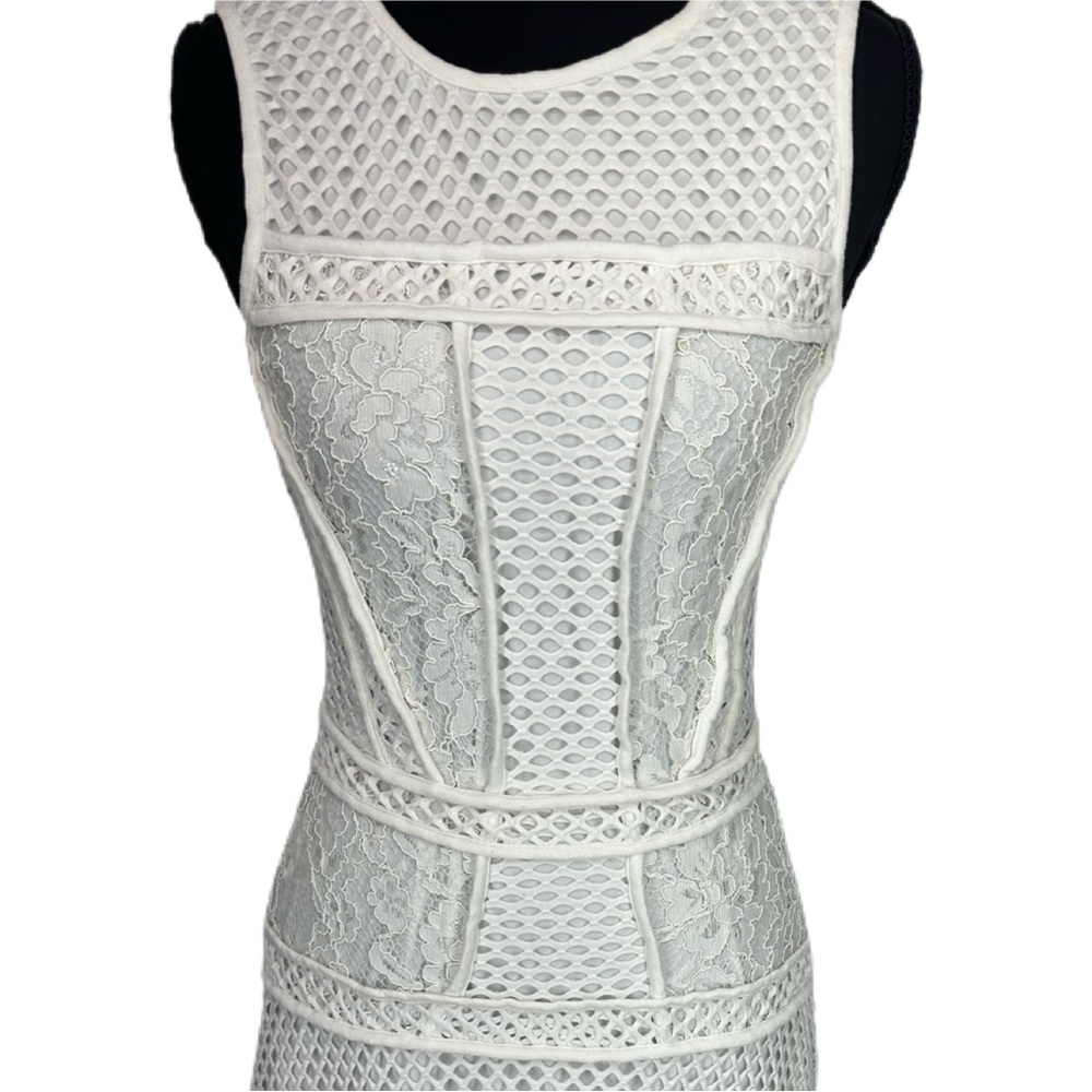 CATO LACE DRESS/SIZE 4 - Picture 3 of 9